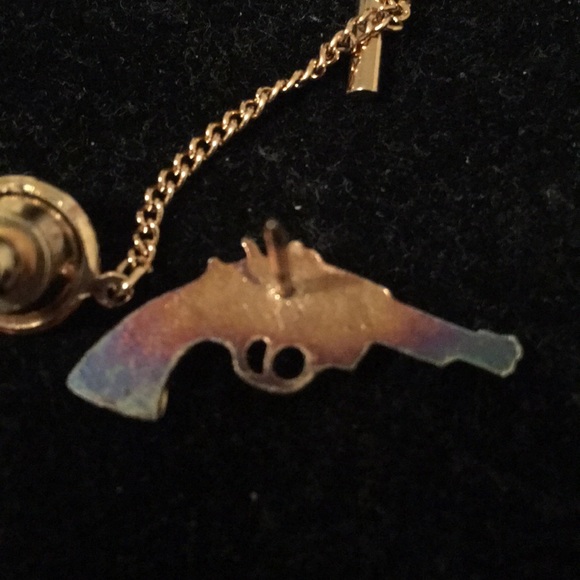 Multicolor Gun tie tack - Picture 2 of 3